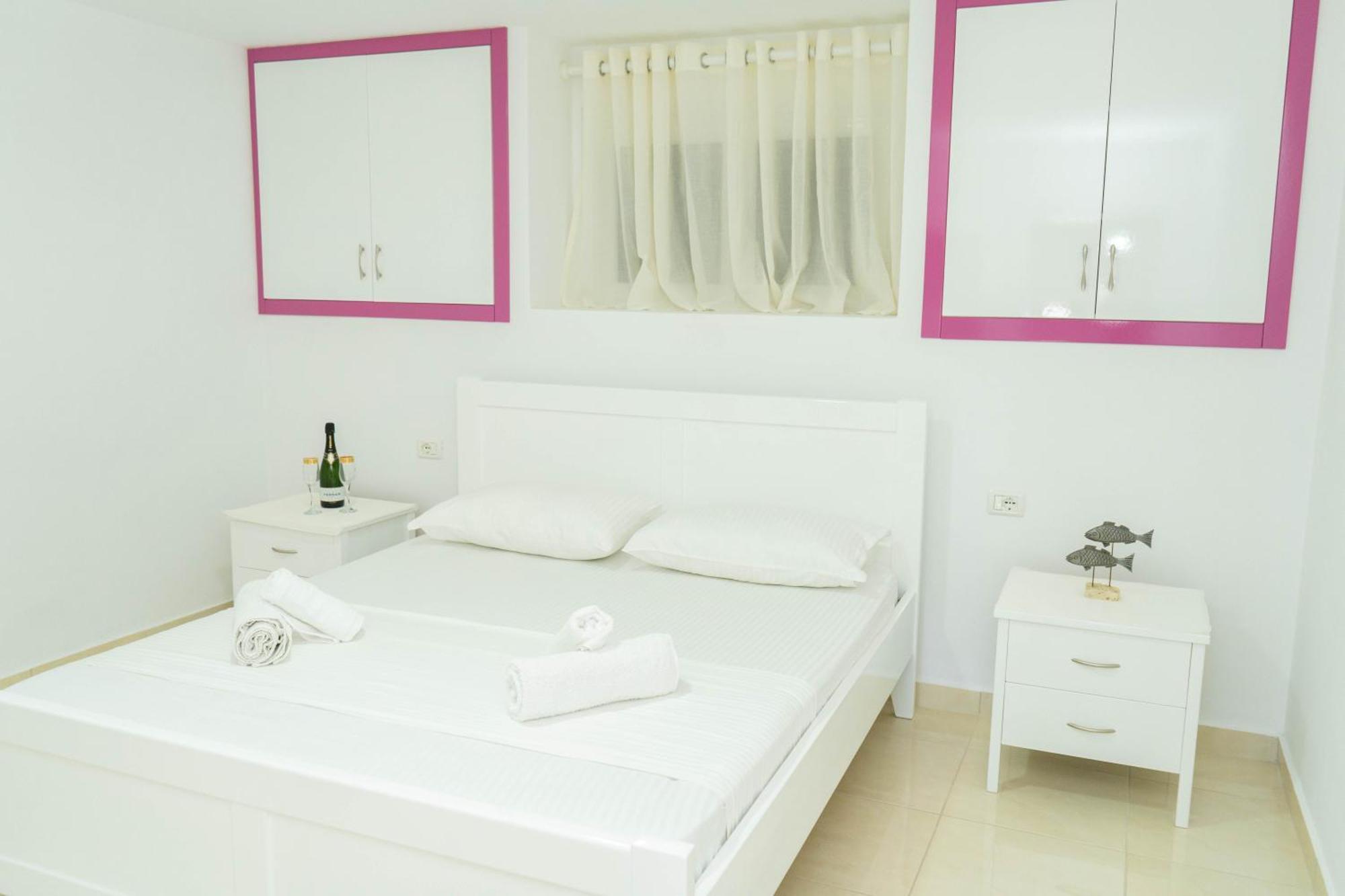 Vila Aliaj Vlorë Exterior foto