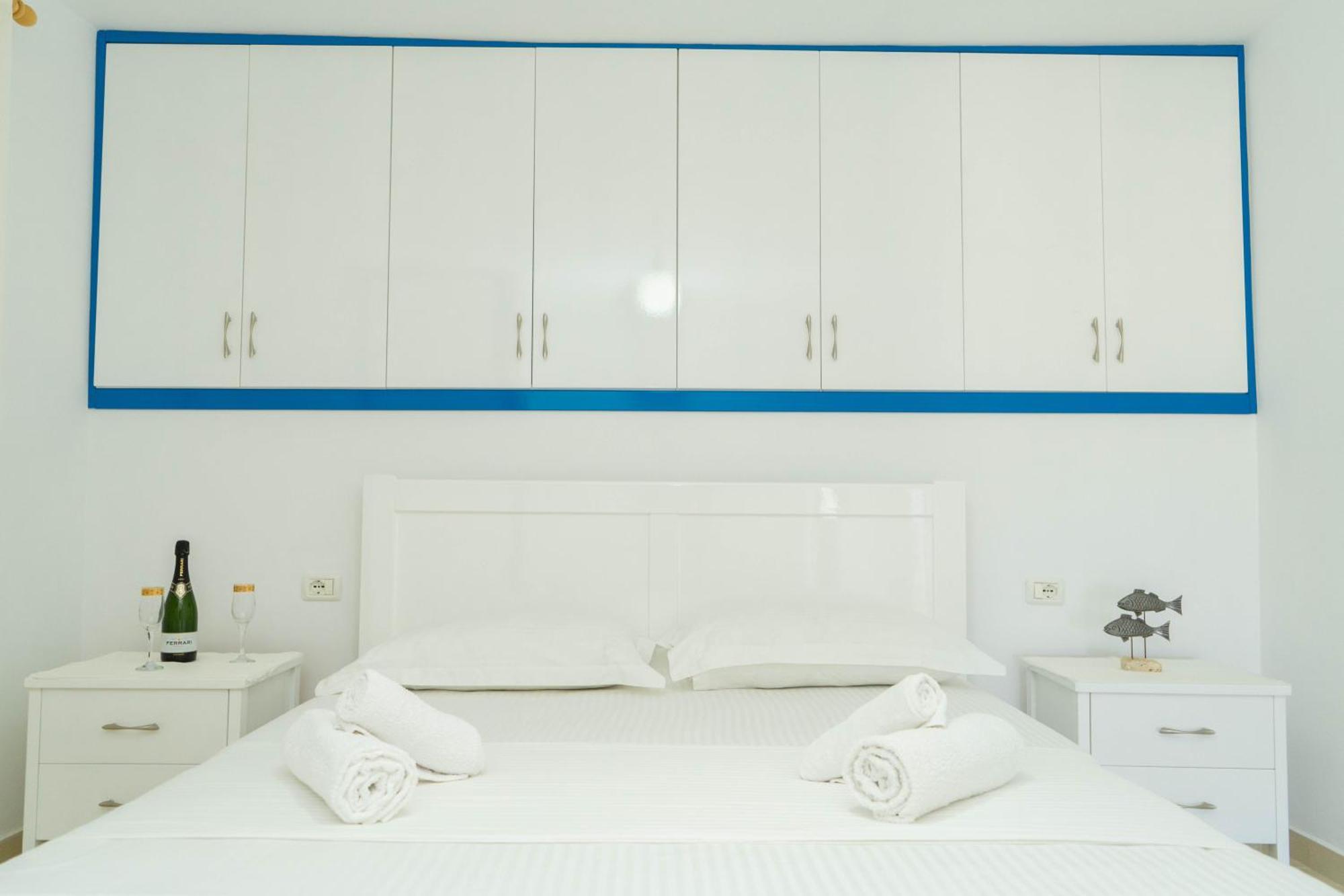 Vila Aliaj Vlorë Exterior foto